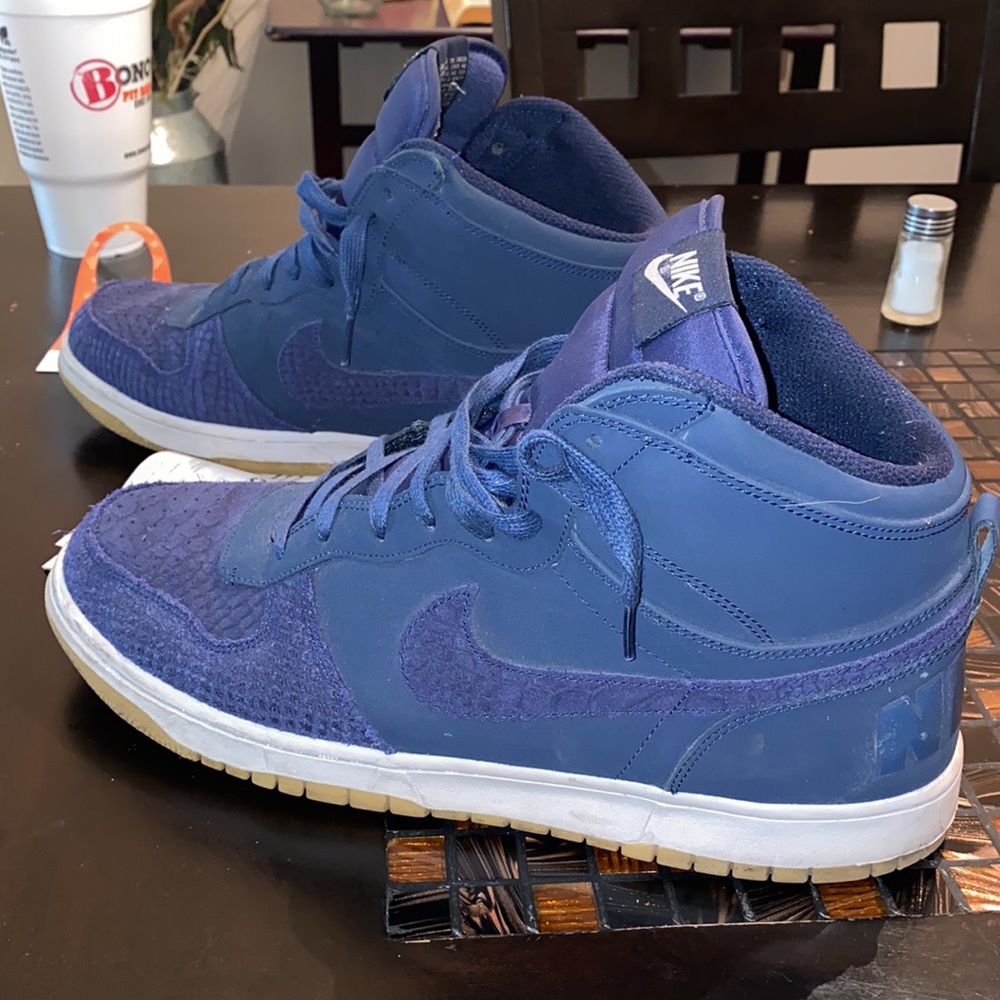 Nike shoes